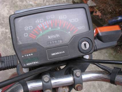 LCSKh16X.jpg