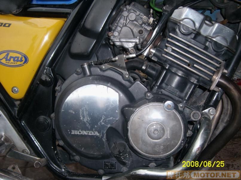 佛山三水出售坚牌坚证精神94年CB400  11500