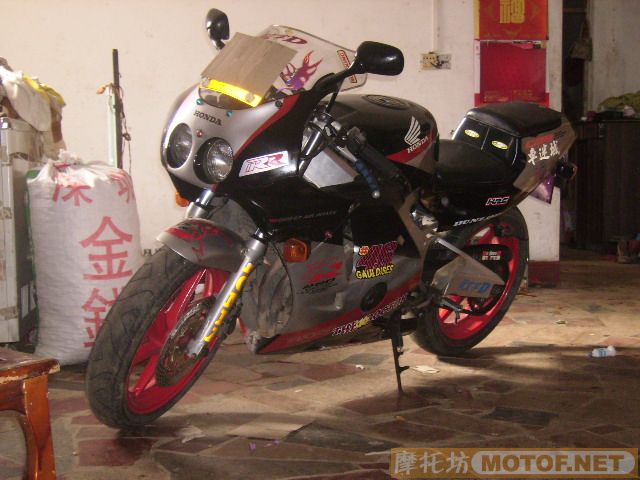 中国广东阳江市出售有牌有档原车CBR22一台~