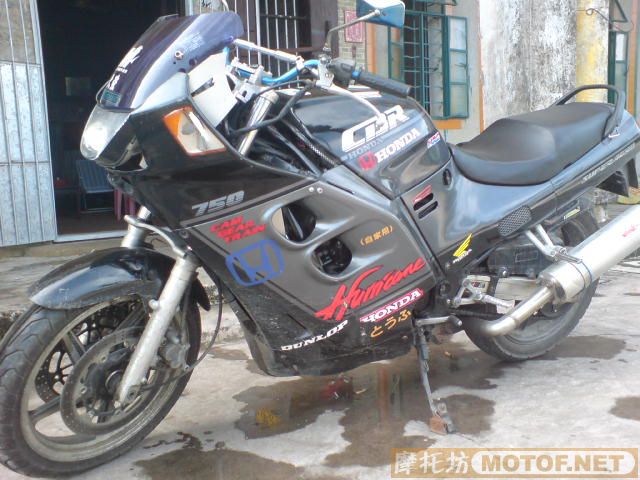 台山卖CBR750一台.6500元