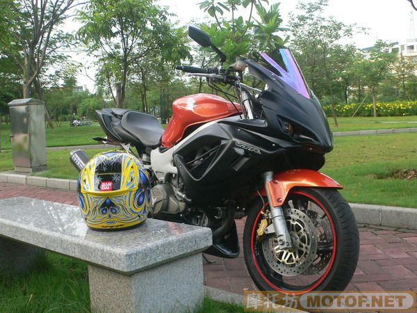 86qbPwh7.jpg