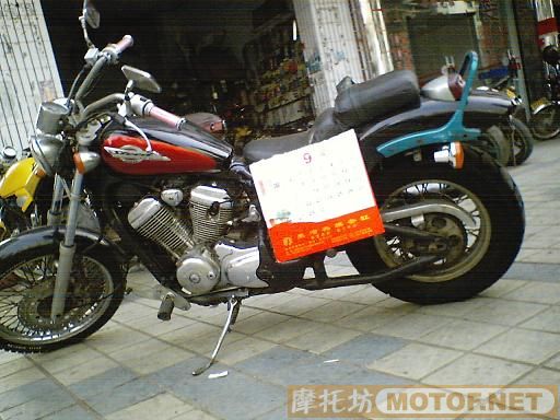 有今天我拍的相片！澄清一下:{版主和车友注意："供车仔''发的帖(卖本田太子息灯400)，是