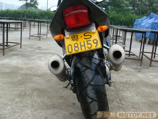 江门代友卖HONDA1100（黑鸟）
