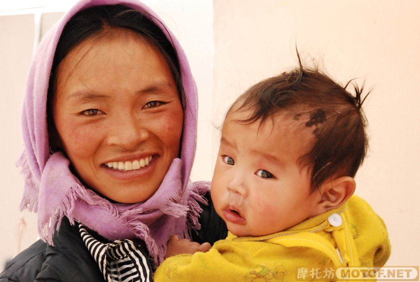 上个月去西藏拍的几张人物