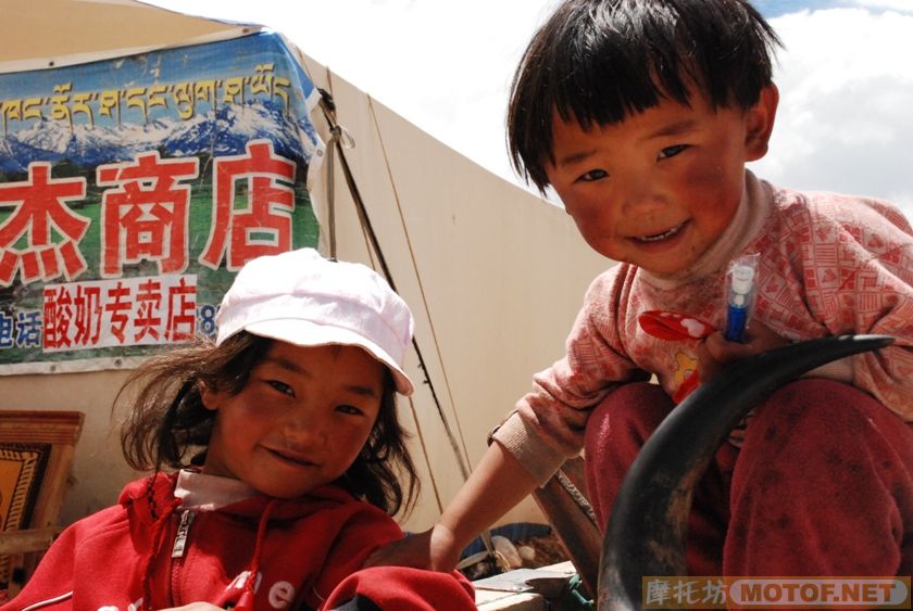 上个月去西藏拍的几张人物