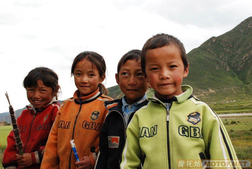 上个月去西藏拍的几张人物