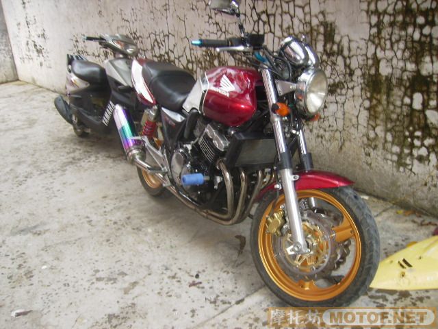 广东阳江市出售94CB400~套好牌~号码全有~~现售11000~小刀～··