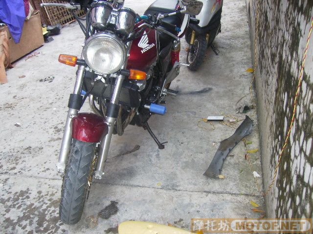 广东阳江市出售94CB400~套好牌~号码全有~~现售11000~小刀～··