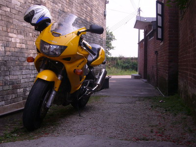 VTR1000.CB1000.CB400游车行