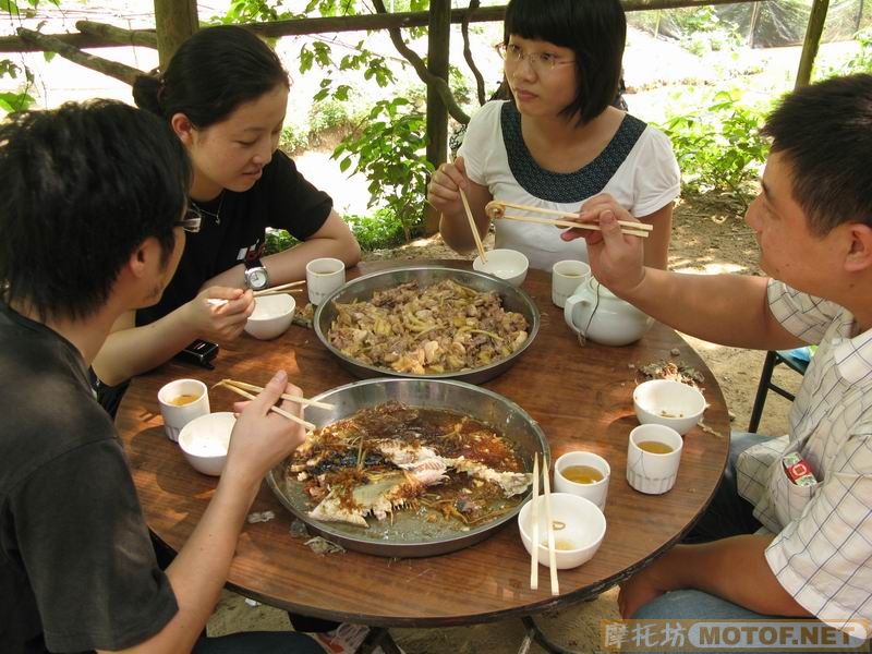 [原创]初次启用我那个最简陋而又极奢华的会客饭馆