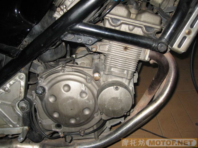 顺德代友出售6台车,XJR400,14800,VFR400,9800,CB400,8600,CB-1.400,7600CBR22.250,8500,74.250,