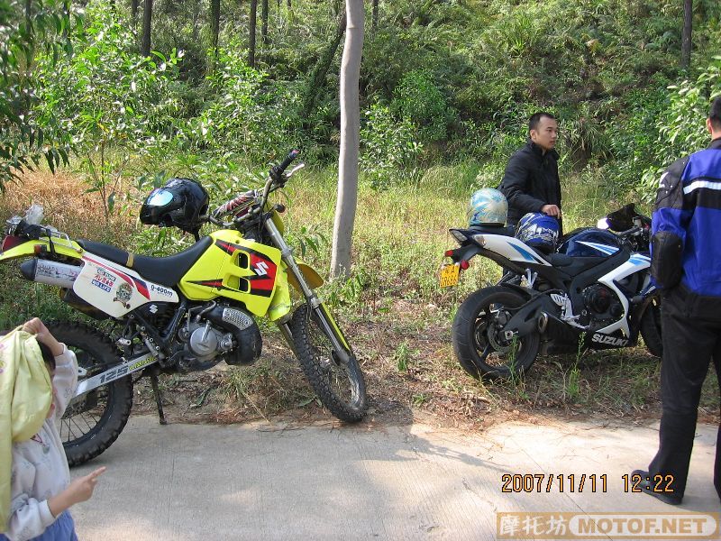 肇庆出售96年STR越野125一台6500元。91年CB750N夜鹰9500元。