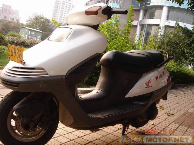 顺德大良出售精神鲨皇250,价钱3200元