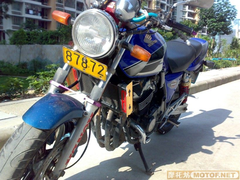 珠海１３３００元出售真牌９６ＣＢ４００