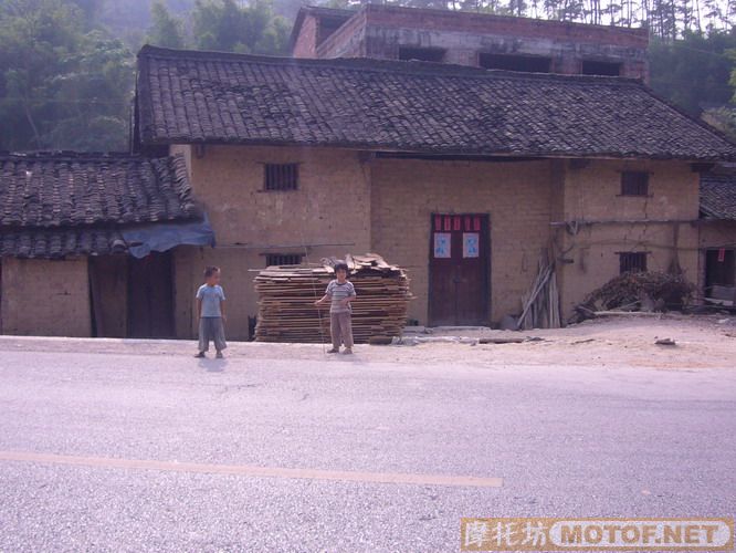 黄八仔