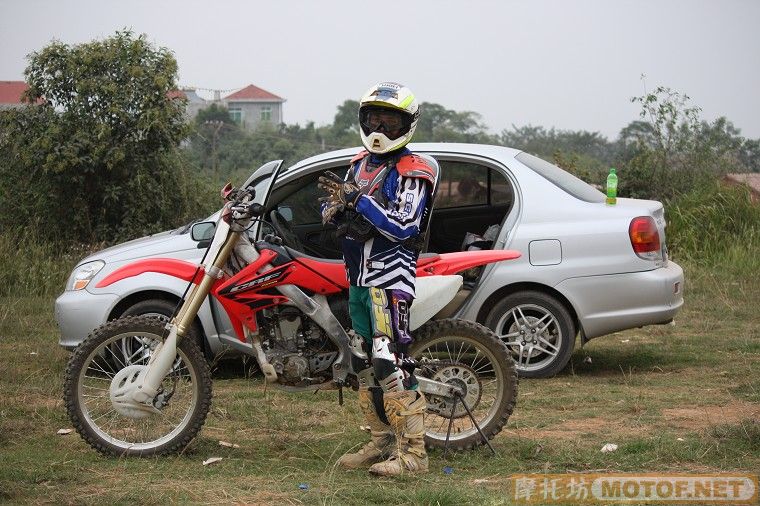 没有XTR的活动，武汉试驾07年YZ125及06年CRF250