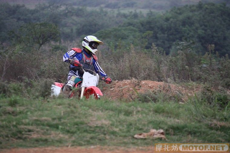 没有XTR的活动，武汉试驾07年YZ125及06年CRF250