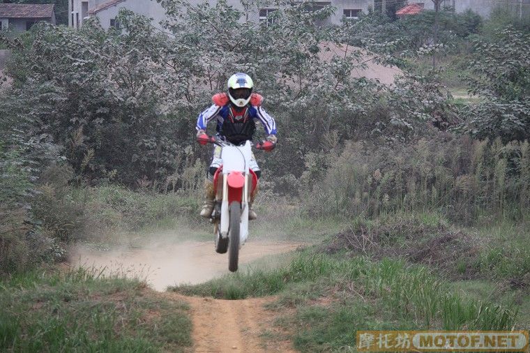 没有XTR的活动，武汉试驾07年YZ125及06年CRF250