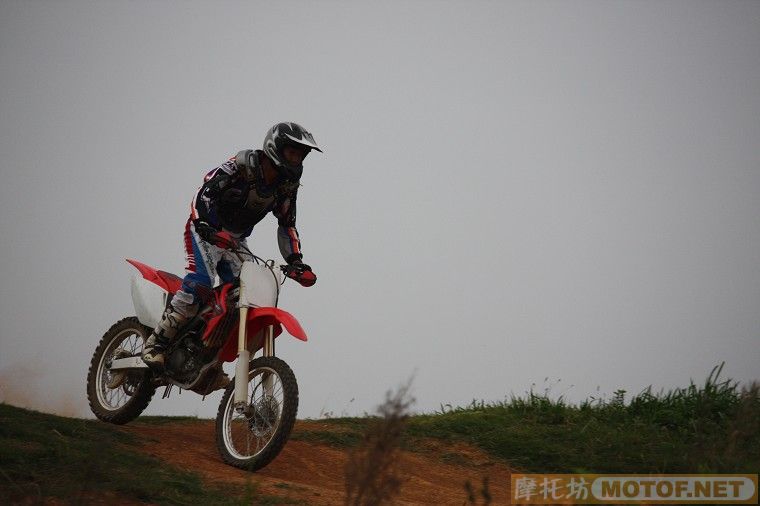 没有XTR的活动，武汉试驾07年YZ125及06年CRF250