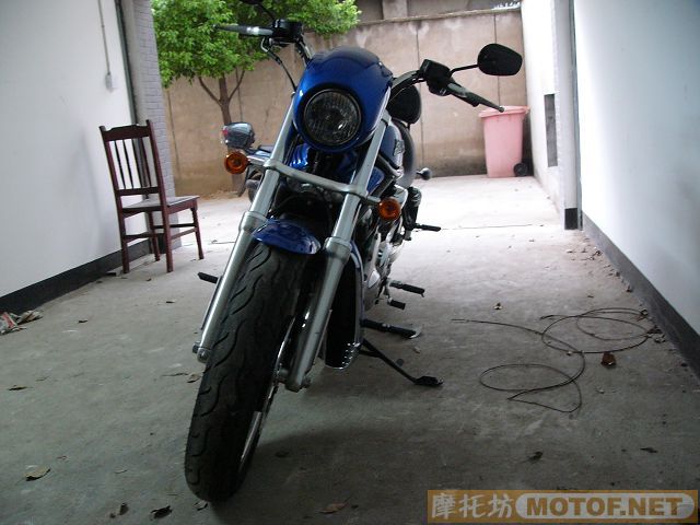 浙江绍兴12万出07年带牌照的哈雷V-ROD（接受换1200RT和GL1800）