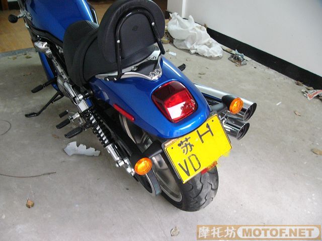 浙江绍兴12万出07年带牌照的哈雷V-ROD（接受换1200RT和GL1800）