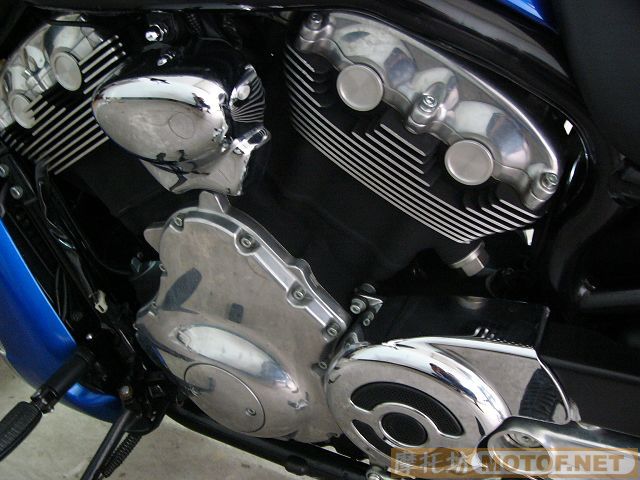 浙江绍兴12万出07年带牌照的哈雷V-ROD（接受换1200RT和GL1800）