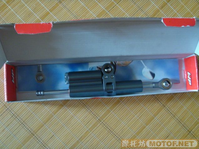 广州卖轮胎和一些水货拆车改装配件100元起！