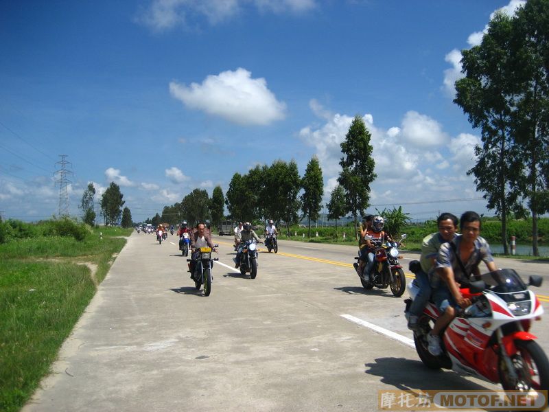 IrQMW906.jpg