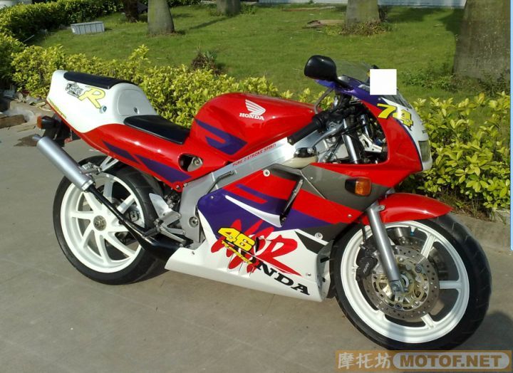 台山2W1卖审到2010年带两张卡的98年4仔!9月28号照片！