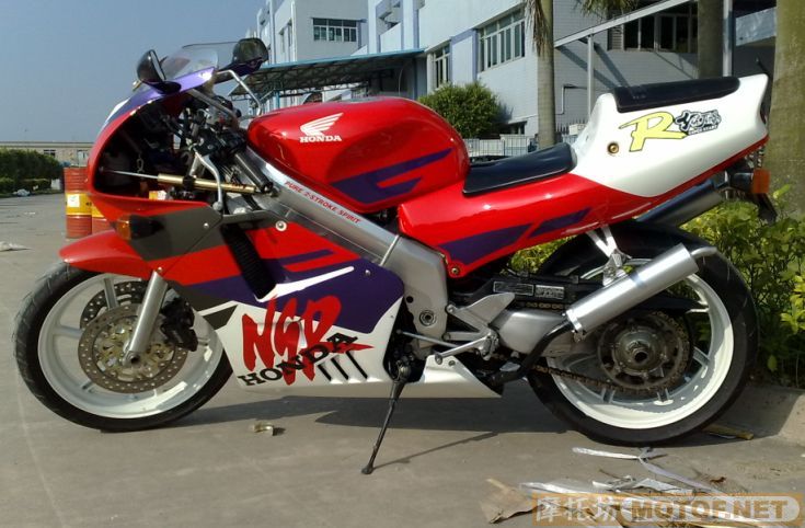 台山2W1卖审到2010年带两张卡的98年4仔!9月28号照片！