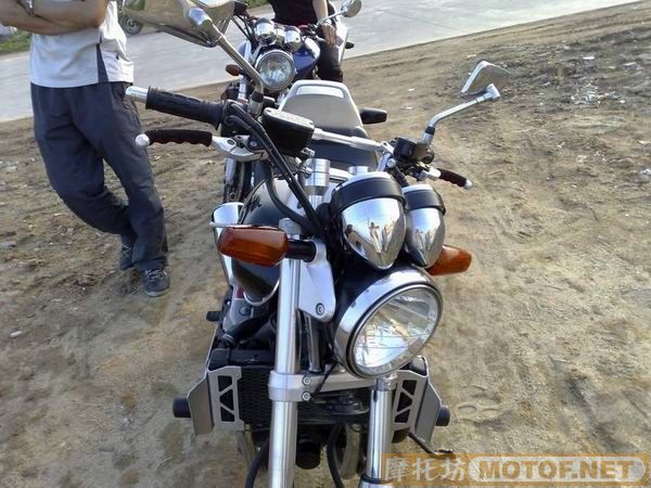 江门出售99年X-4一台28000元（带江门市区通行证）