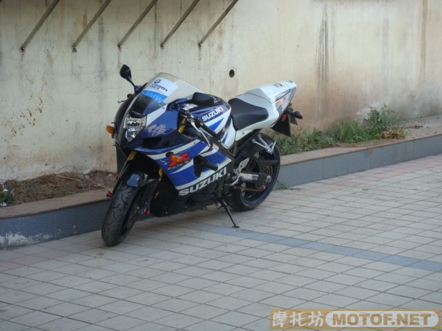 重庆4W3出售04年GSXR1000