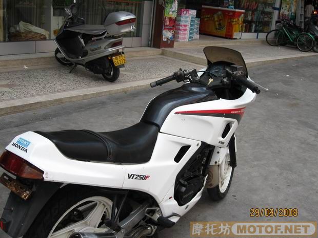 广东梅州2500元卖VT250一台