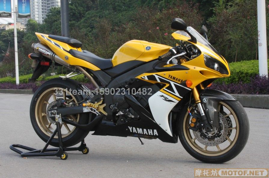 [原创]重庆06 YAMAHA YZF-R1 这叫改装吗~~