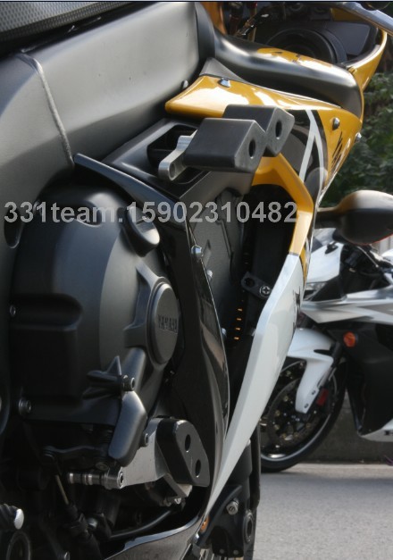 [原创]重庆06 YAMAHA YZF-R1 这叫改装吗~~