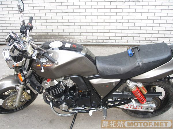 广州新华卖CB400