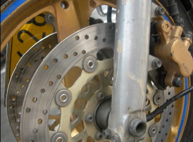 [原创]福州城门出辆94CB400   或换越野