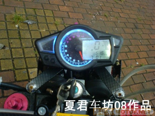广西玉林市出  08年全国首台骚改本田CB400