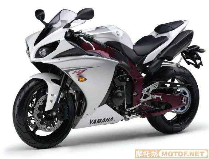 09  YZF-R1  总于出来了