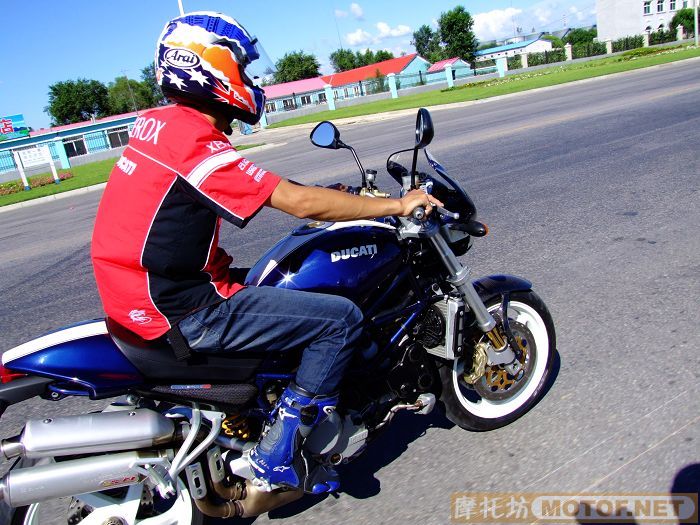 出售 DUCATI S4R