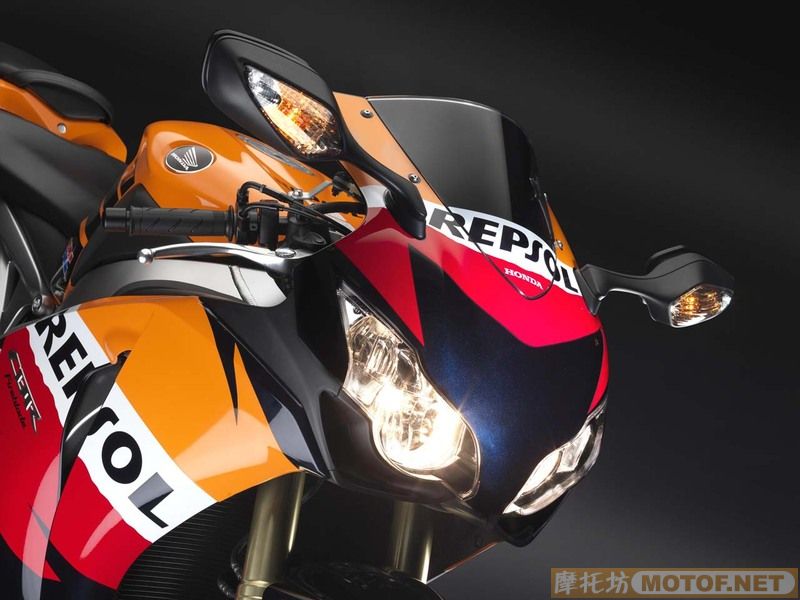 [推荐]猛兽出笼！2009CBR1000RR带ABS,