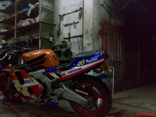 20081030439.jpg