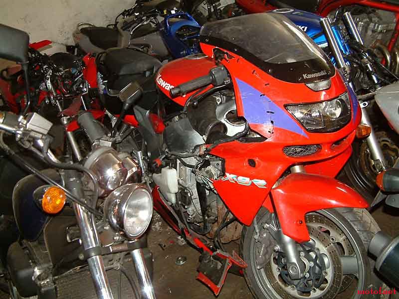 zx9b.jpg