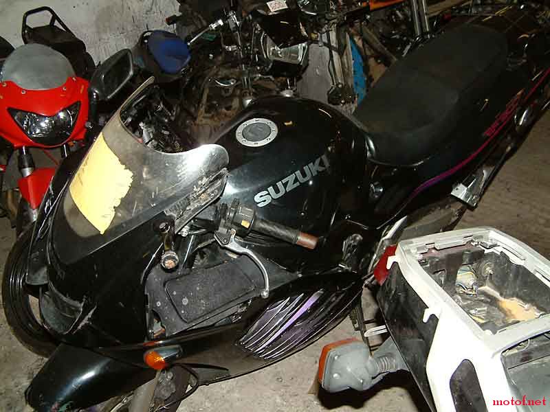 rf900.jpg
