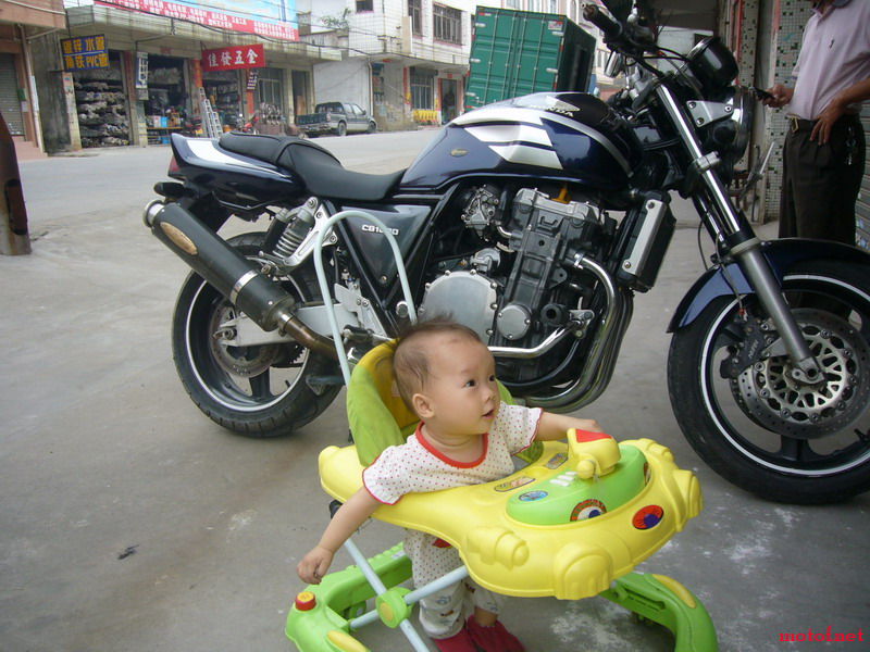 P1080373_缩小大小.JPG