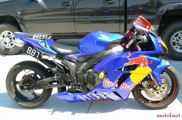 16160-2005-Honda-CBR.jpg