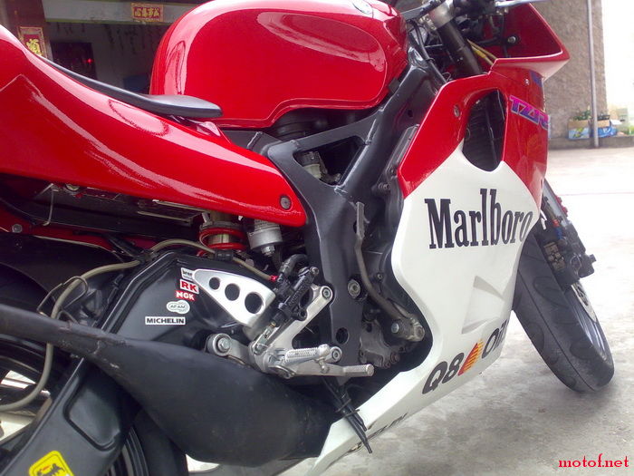 20081016182.jpg
