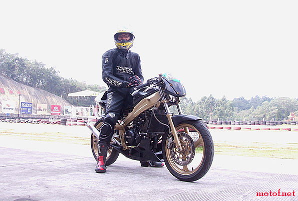 DSCF1415h.jpg