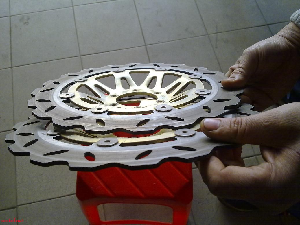 20081128224.jpg