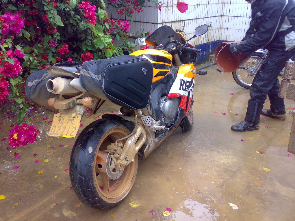 200810231089.jpg